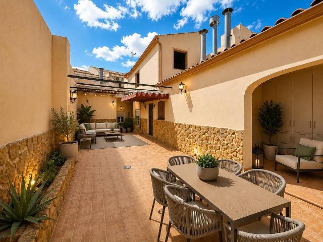 Casa chalet en Venta en Algueña