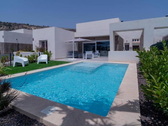 Casa chalet en Venta en Algorfa