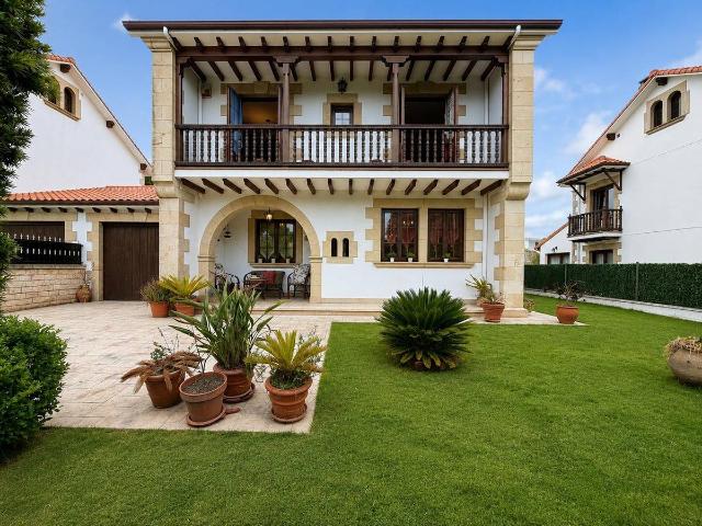 Casa chalet en Venta en Alisal San Román