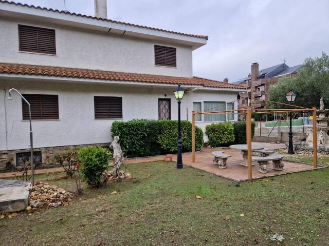 Casa chalet en Venta en Alpedrete