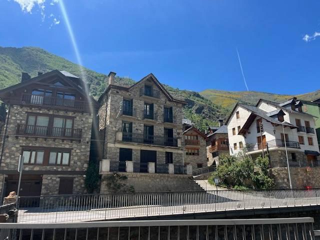 Casa chalet en Venta en Alt Àneu