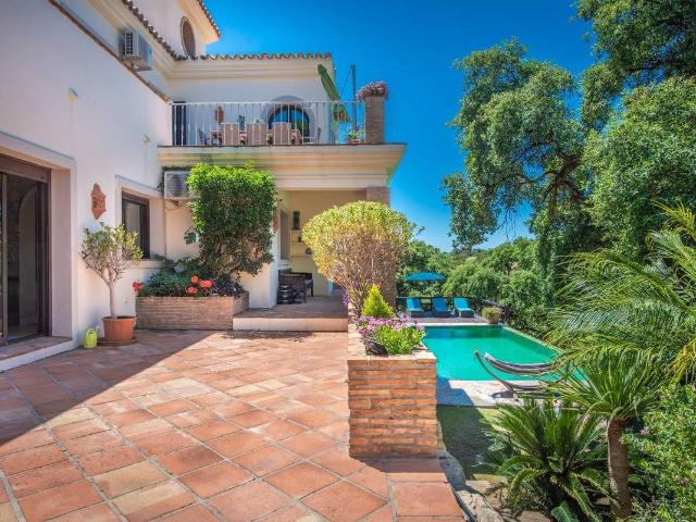 Casa chalet en Venta en Altos de Estepona