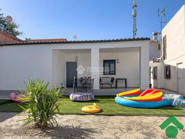 Casa chalet en Venta en Ambroz