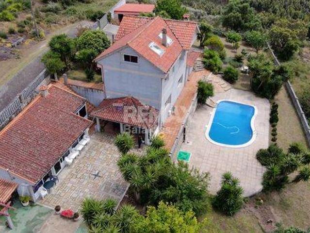 Casa chalet en Venta en As Neves