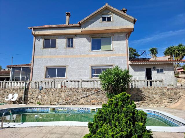Casa chalet en Venta en As Neves