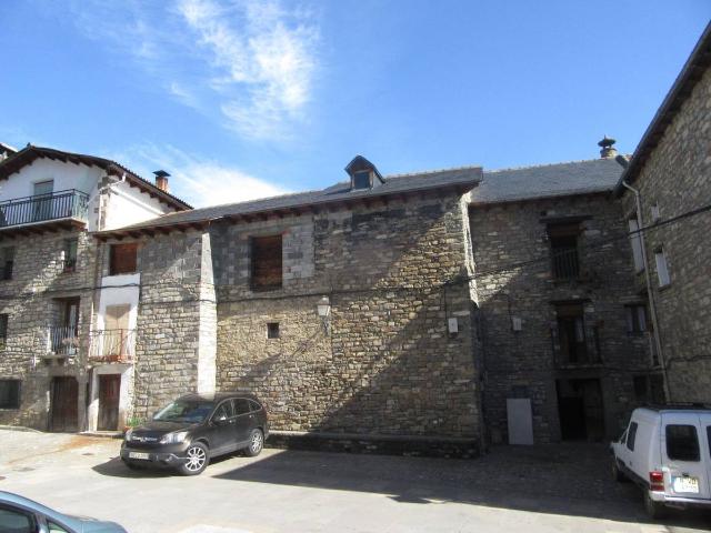 Casa chalet en Venta en Aragüés del Puerto