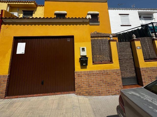 Casa chalet en Venta en Arahal