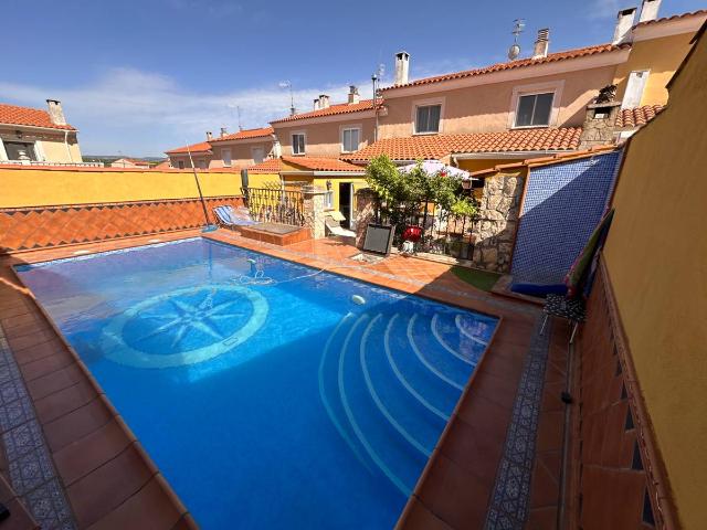 Casa chalet en Venta en Arcas del Villar