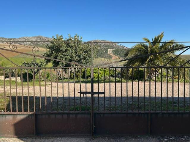 Casa chalet en Venta en Ardales