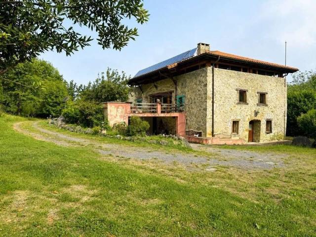 Casa chalet en Venta en Areatza