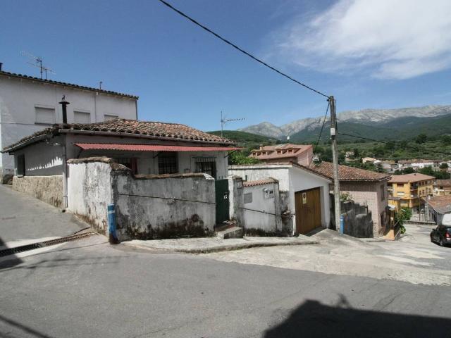 Casa chalet en Venta en Arenas de San Pedro