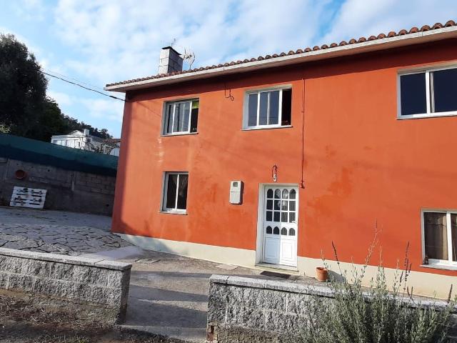 Casa chalet en Venta en Ares