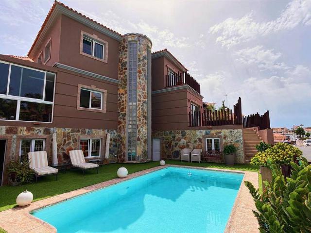 Casa chalet en Venta en Arguineguín