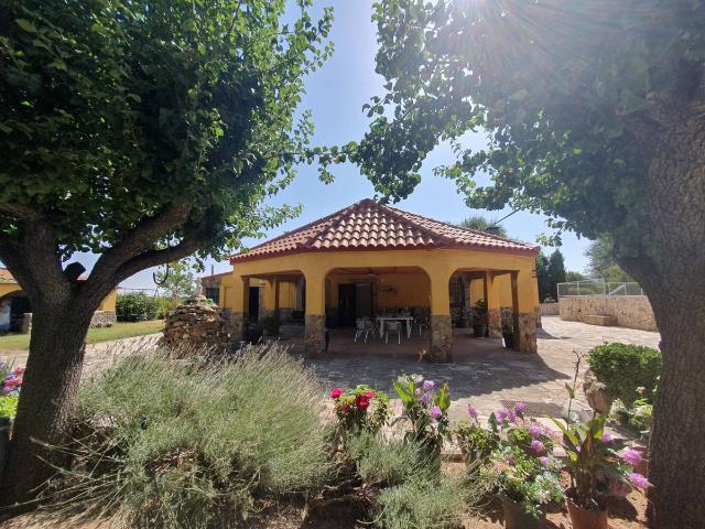 Casa chalet en Venta en Argamasilla de Calatrava