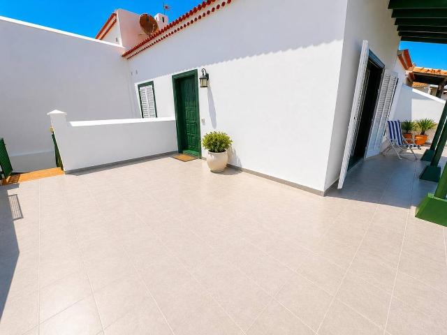 Casa chalet en Venta en Arico