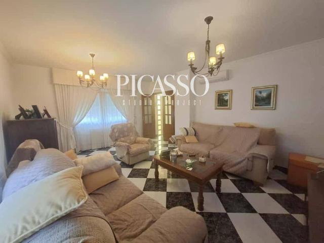 Casa chalet en Venta en Arroyo de la Miel