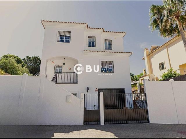 Casa chalet en Venta en Arroyo de la Miel