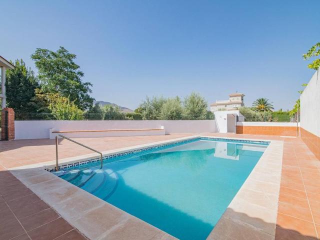 Casa chalet en Venta en Atarfe
