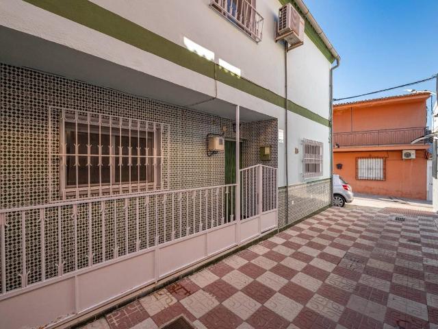Casa chalet en Venta en Atarfe