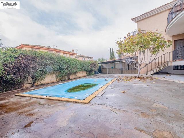 Casa chalet en Venta en Atarfe