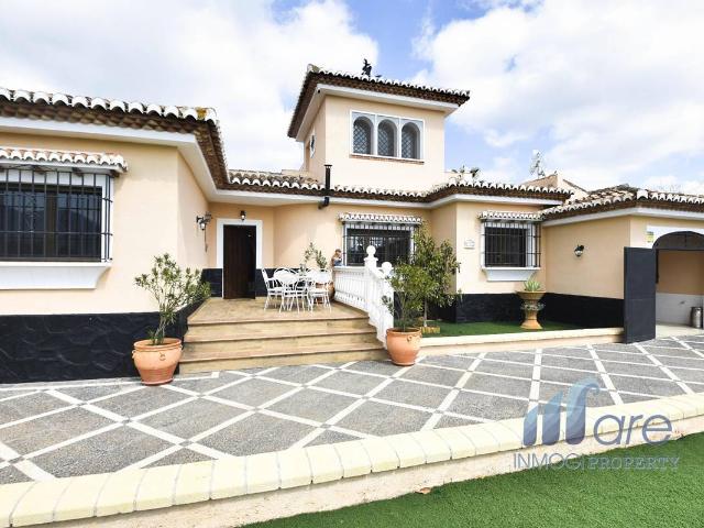 Casa chalet en Venta en Atarfe