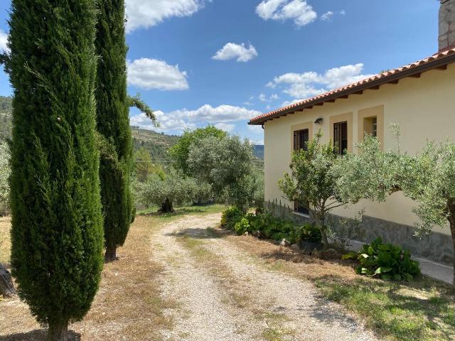 Casa chalet en Venta en Auñón