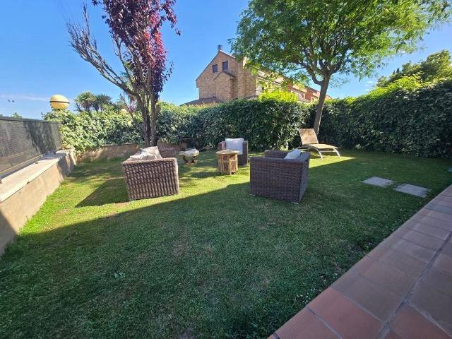 Casa chalet en Venta en Avda. Madrid