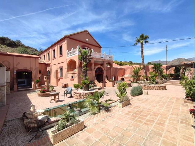 Casa chalet en Venta en Avda Pescia Ctra de Frigiliana