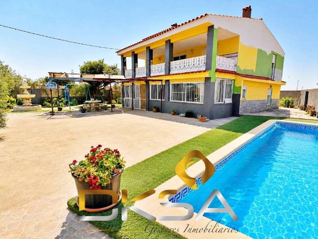 Casa chalet en Venta en Avenida Alemania Italia