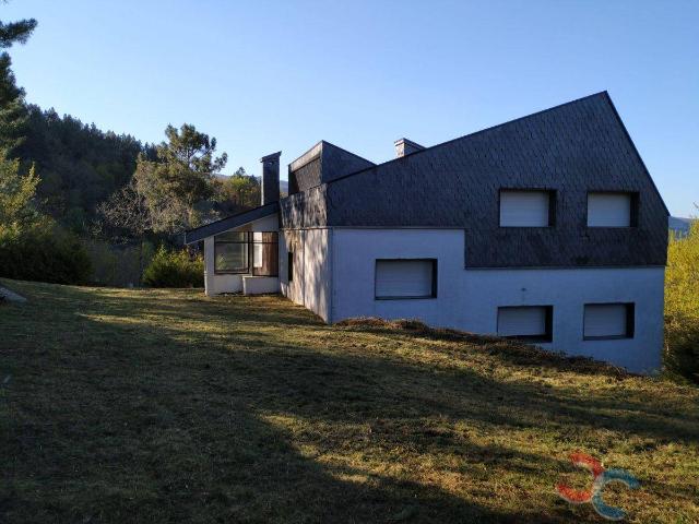 Casa chalet en Venta en Avión
