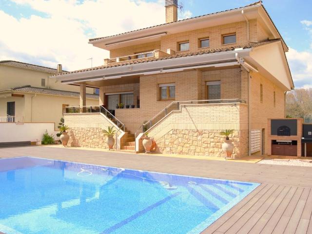 Casa chalet en Venta en Banyoles
