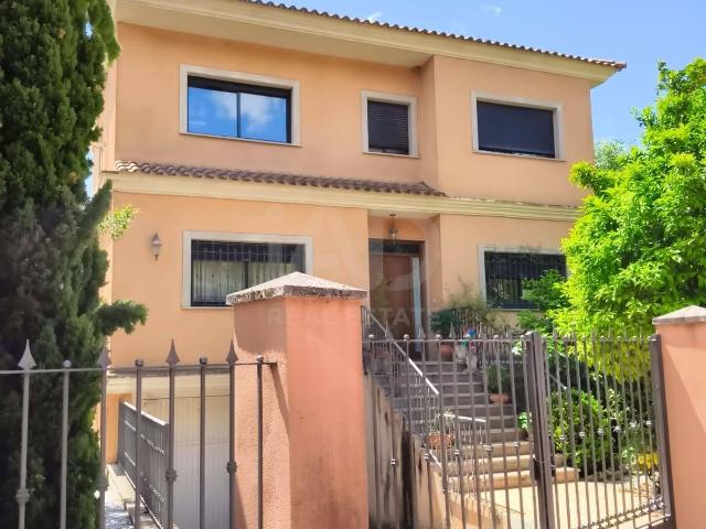Casa chalet en Venta en Baeza