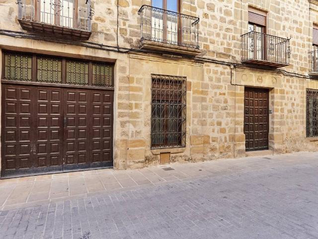 Casa chalet en Venta en Baeza
