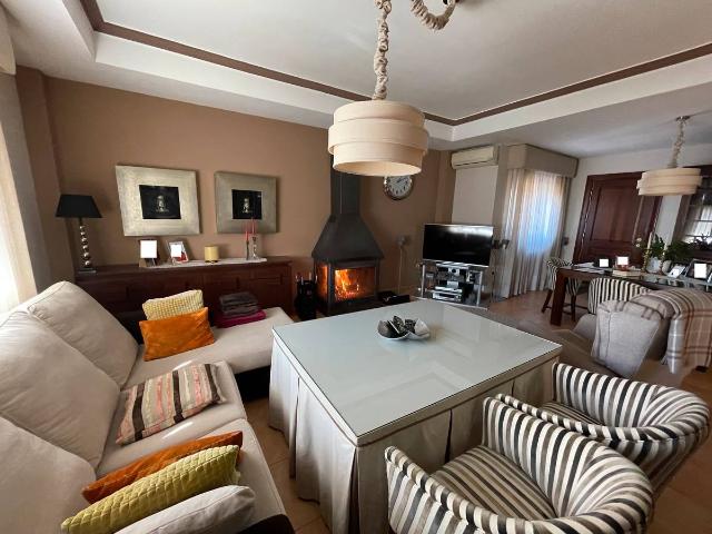 Casa chalet en Venta en Baeza