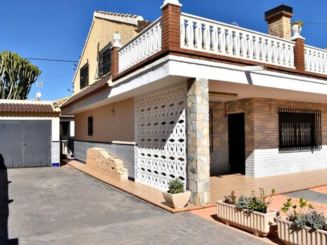 Casa chalet en Venta en Bahia