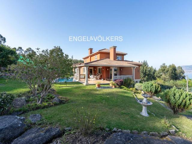 Casa chalet en Venta en Baiona