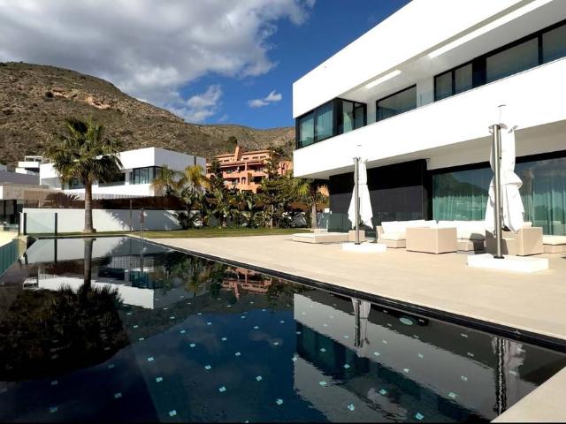 Casa chalet en Venta en Balcón de Finestrat Terra Marina