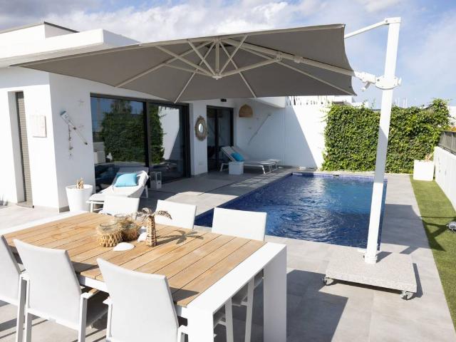 Casa chalet en Venta en Balcón de Finestrat Terra Marina