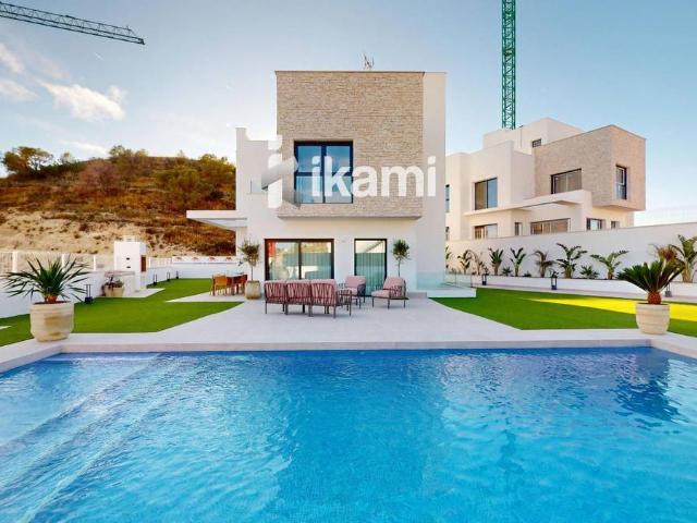 Casa chalet en Venta en Balcón de Finestrat Terra Marina