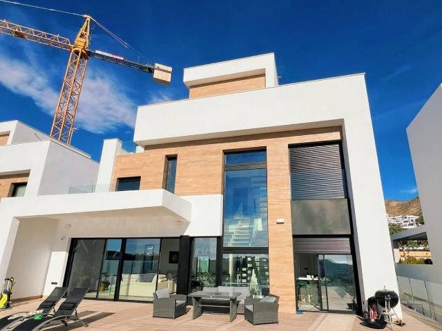 Casa chalet en Venta en Balcón de Finestrat Terra Marina