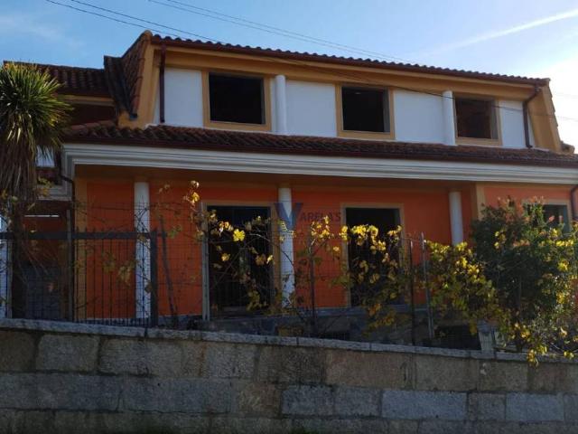 Casa chalet en Venta en Barbadás