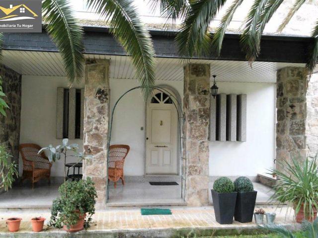 Casa chalet en Venta en Barbadás