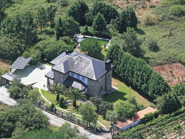Casa chalet en Venta en Barbadás