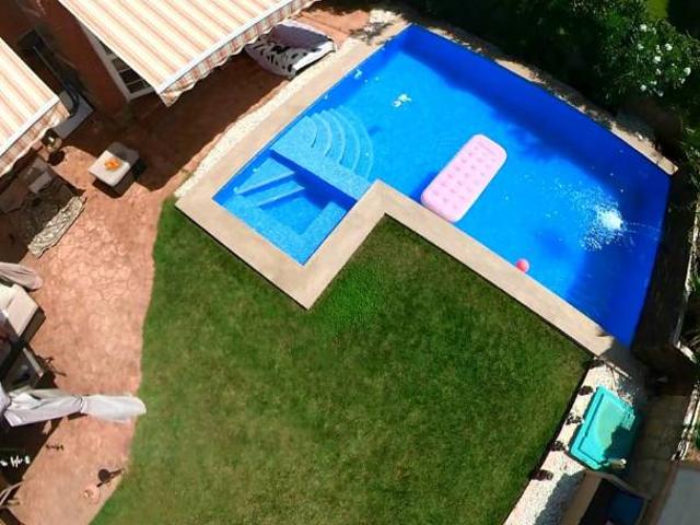 Casa chalet en Venta en Barcience