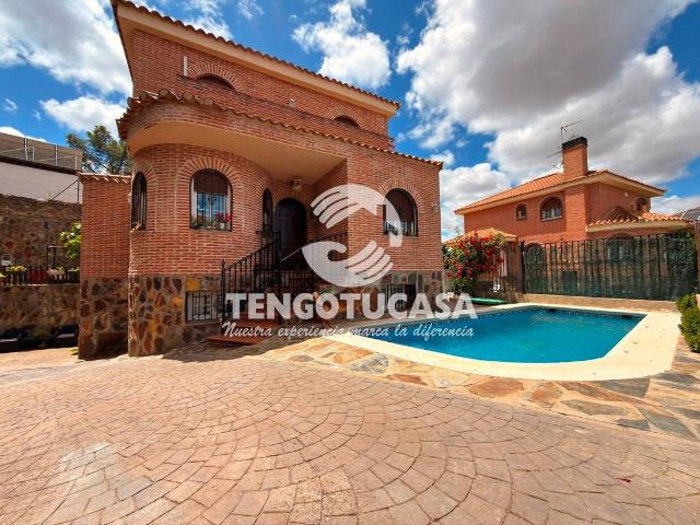 Casa chalet en Venta en Bargas