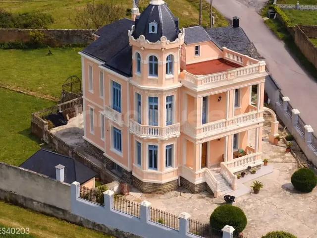 Casa chalet en Venta en Barreiros