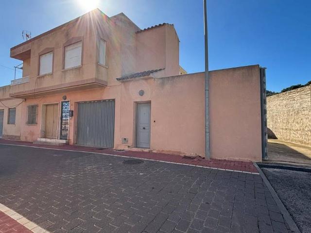 Casa chalet en Venta en Barrio de la Concepción