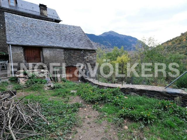 Casa chalet en Venta en Bausen