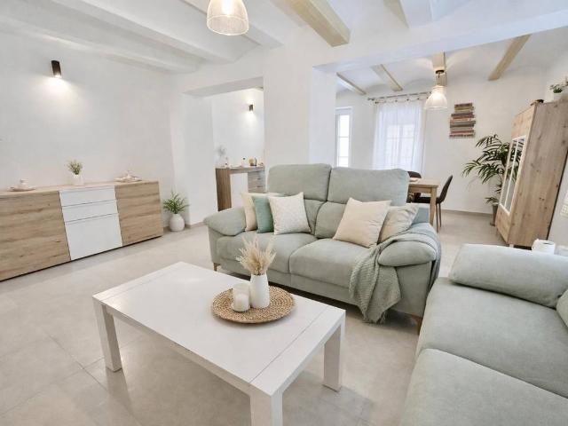 Casa chalet en Venta en Benaguasil