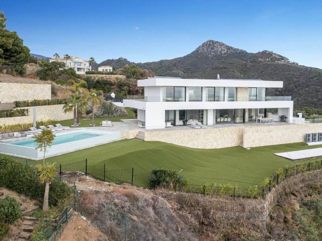 Casa chalet en Venta en Benahavís pueblo